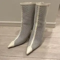 JIMMY CHOO メッシュ ショートブーツ ホワイト　34のサムネイル