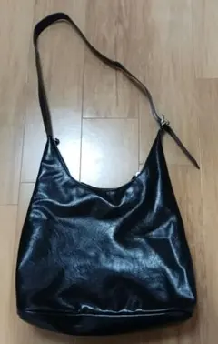 GU 2way ロングベルトバッグ ブラックのサムネイル