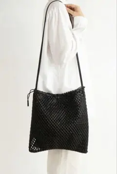 irose イロセ【美品】レザー NET SHOULDER BAG L ブラックのサムネイル
