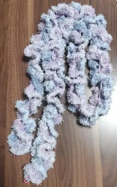 フワフワ フリル スマホショルダー ストラップ ゆめかわ ブルー ピンク