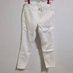 ユニクロ ウルトラストレッチクロップドレギンスパンツ