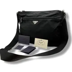 美品✨PRADA プラダ　ショルダーバッグ　ナイロン　三角ロゴプレート　ブラック
