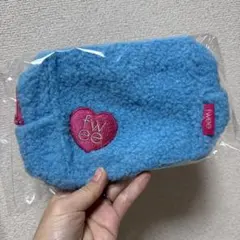 fweeもこもこポーチ