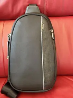 TUMI ボディバッグ スリングバッグ ブラック「Arrivé（アライヴェ）」