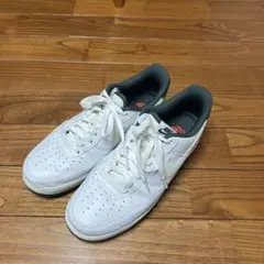 ナイキ　エアフォース1 07 LV8 ホワイト　グリーン　白