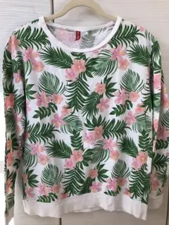 H&M. トレーナー　トロピカル柄　フラワー柄 Divided