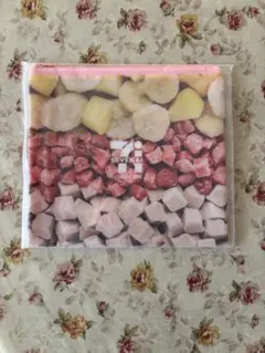 セブンイレブン Happyくじ G賞 スムージーフラットポーチ