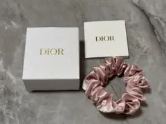 Dior ノベルティ シュシュ ヘアゴムのサムネイル