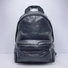 ジバンシィ ロゴ バックパック 星柄 スター スタッズ レザー ブラック