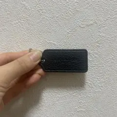 coach タグ　チャーム　キーホルダー　ブラック　レザー