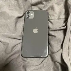 Apple iPhone 11 ブラック 本体