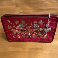 お花柄韓国刺繍ポーチ