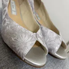 LE TALON未使用品シルバー花柄オープントゥウェッジソールパンプス