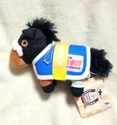 サラブレッドコレクション　馬服マスコットボールチェーン　アーモンドアイ