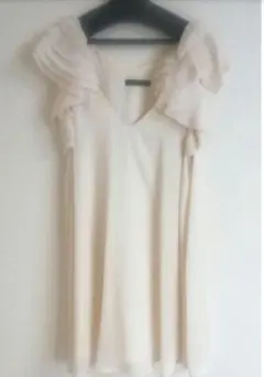 【新品】CROON A SONG フリルノースリーブワンピースのサムネイル