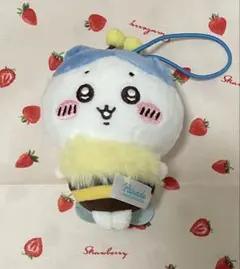 ちいかわ　ハチさんぬいぐるみ　ハチワレ