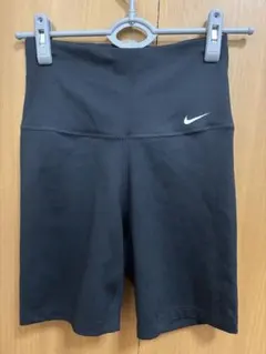 NIKE レディース ショートレギンス ブラック