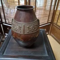 真鍮製 花瓶 骨董品 - メルカリ