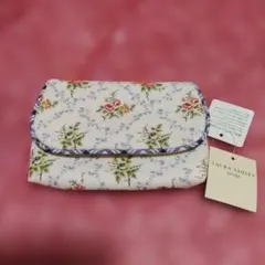 LAURA ASHLEY フラワープリント ティッシュホルダーのサムネイル