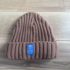 adidas ブラウン　ニット帽 フリーサイズのサムネイル