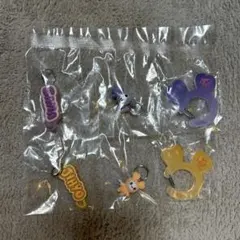 Twice アクリルカラビナフロッキーマス コット ガチャ