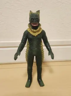 2025年最新】ラゴン ソフビ ウルトラマンの人気アイテム - メルカリ