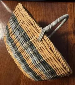 【匿名配送】かご★インテリア★収納★小ぶりサイズ★バスケット