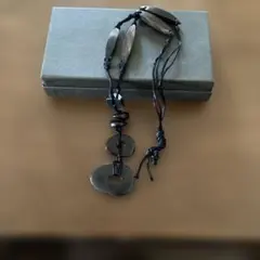 うさぎ工房】天然石×真鍮×そろばん玉 ブレス｜レザーコード 民藝 