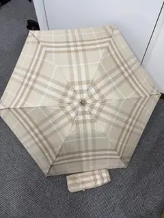 BURBERRY 折りたたみ傘　雨傘のサムネイル