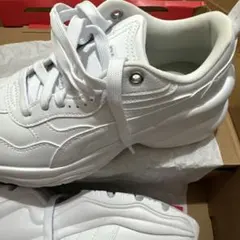 PUMA スニーカー 24.5cm