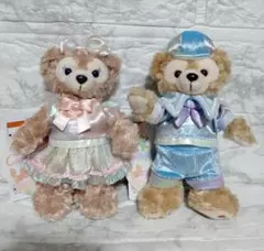 新品未使用　ダッフィー＆フレンズ　カラフルハピネス　ぬいぐるみバッジ　2個セット