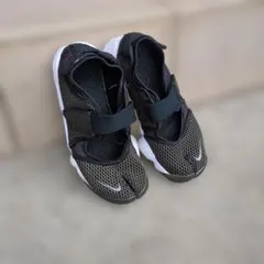 NIKE　エアリフト 25cm