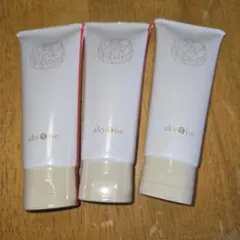 akyise あきゅらいず 優すくらぶ ベーシック80g 2本新品1本使用品のサムネイル