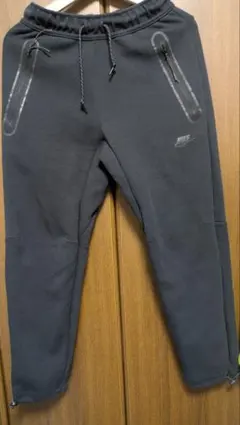 ナイキ テックフリース スウェットパンツ NIKE DQ4313-010 S