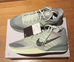新品Nike Women's Sabrina 3 green 28cmのサムネイル