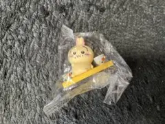 松屋 ちいかわ オリジナルフィギュア 【うさぎ ピック付き】