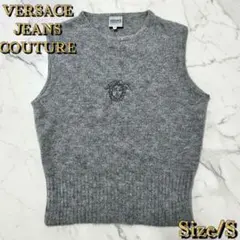 VERSACE JEANS COUTURE メデューサ リネン ベスト VERSACE JEANS COUTURE メデューサ ロゴ刺繍 リネン ベスト - メルカリ