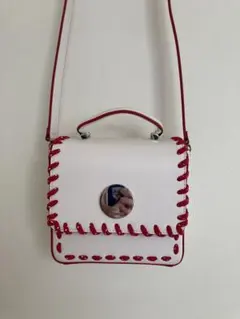 Item thumbnail for item 4b9d09e6-3ea2-4bc7-b278-37452e44c3a1