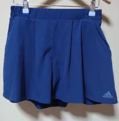 adidas スコート Ｓ