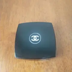 CHANEL　アイシャドウのサムネイル
