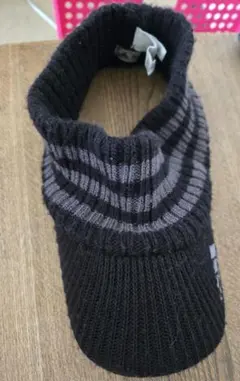 ゴルフのバイザー★アディダス★紳士フリーサイズ★アクリル素材冬用