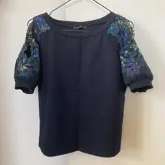 ジーナシス　肩出しTシャツ