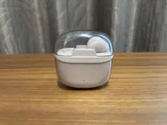 ワイヤレスイヤホン 本体 ピンクベージュスリーコインのサムネイル