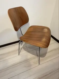 HermanMiller ハーマンミラー DCMウォールナットのサムネイル
