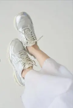 [SNIDEL meets ASICS】別注スニーカー/GEL-NYC RGDのサムネイル