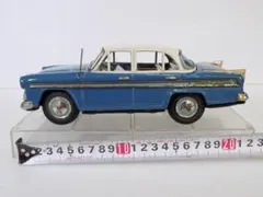 萬代屋【プリムス バリアント セダン青】tinブリキtoy car自動車【箱無