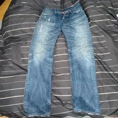 Item thumbnail for item a8d9949b-c61a-4819-b0a2-49d89e5daae6