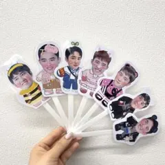 EXO エクソ D.O. ギョウス 折りたたみうちわ 応援 うちわ - メルカリ
