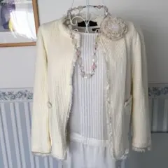 最終値下　新品未使用ザラZARAオフホワイト　ノーカラージャケットLサイズ