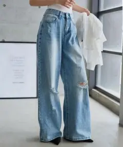 【ほぼ新品✨】ヴィンテージライクダメージワイドデニム Sサイズ